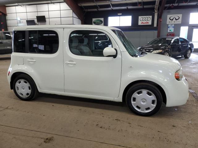 JN8AZ2KR9AT169813 - 2010 NISSAN CUBE BASE WHITE photo 4