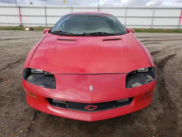 2G1FP22K8V2115623 - 1997 CHEVROLET CAMARO BAS RED photo 5