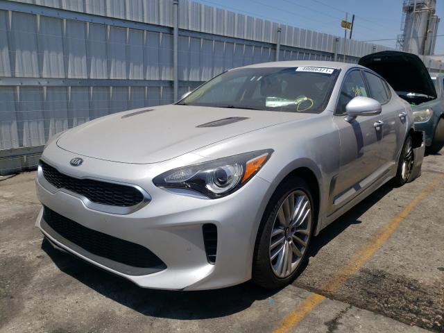 KNAE15LA4J6012698 - 2018 KIA STINGER SILVER photo 2