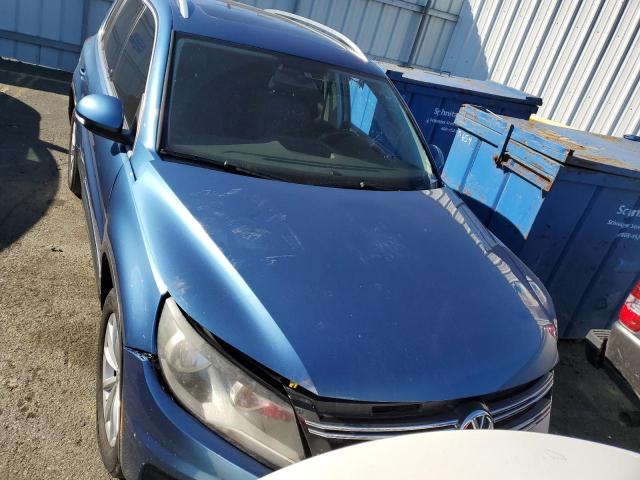 WVGRV7AX7HW507821 - 2017 VOLKSWAGEN TIGUAN WOL BLUE photo 5