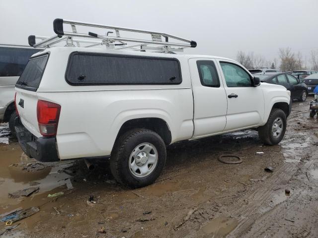 5TFRX5GN0JX113425 - 2018 TOYOTA TACOMA ACC WHITE photo 3