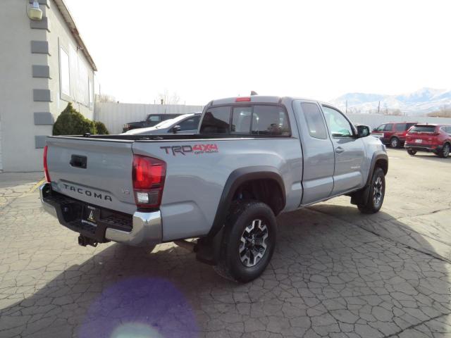 5TFSZ5AN7KX167357 - 2019 TOYOTA TACOMA ACC ნაცრისფერი ფოტო 3