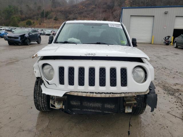 1C4NJPBA3CD664078 - 2012 JEEP PATRIOT SP WHITE photo 5