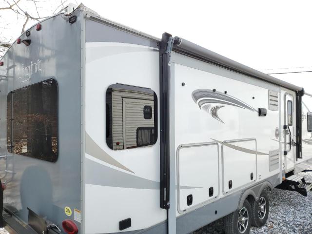 58TBH0BR0J3TL3212 - 2018 OPEN RV Weiß Foto 4