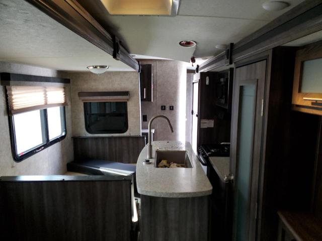 58TBH0BR0J3TL3212 - 2018 OPEN RV Weiß Foto 5