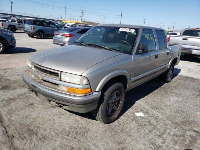 1GCDT13W72K132128 - 2002 CHEVROLET S10 SILVER photo 2