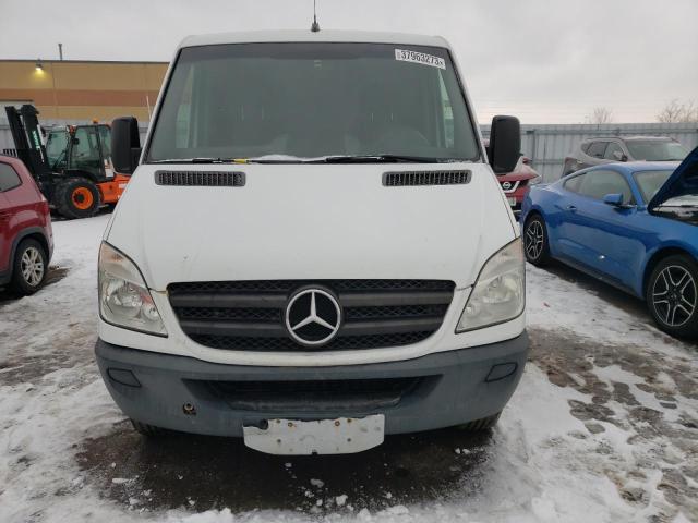 WD3BE7CC2B5576830 - 2011 MERCEDES-BENZ SPRINTER 2 WHITE photo 5