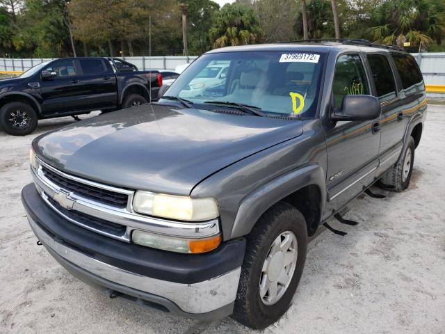 3GNEC16T3YG210370 - 2000 CHEVROLET SUBURBAN C GRAY photo 2