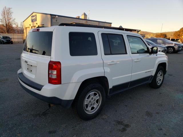 1C4NJPBB7ED722172 - 2014 JEEP PATRIOT SP WHITE photo 3