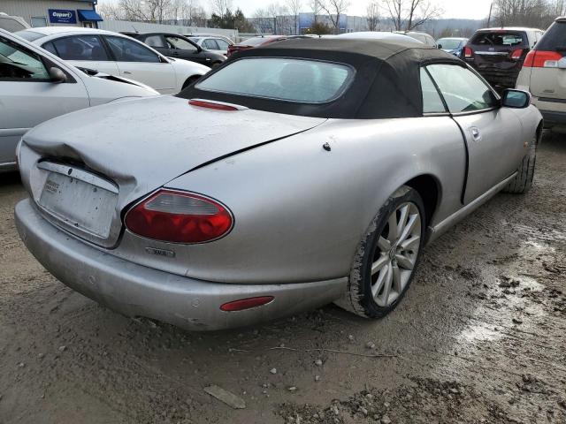 SAJDA42C152A41301 - 2005 JAGUAR XK8 SILVER photo 3