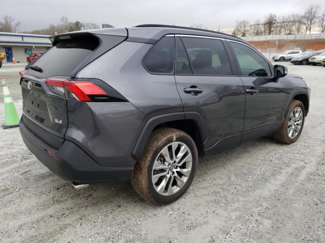 2T3C1RFV6NC184446 - 2022 TOYOTA RAV4 XLE P GRAY photo 3