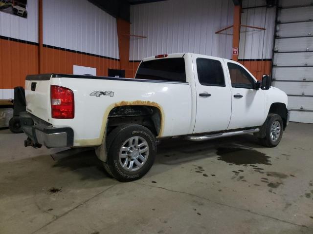 1GC1KXCG2BF173356 - 2011 CHEVROLET SILVERADO WHITE photo 3