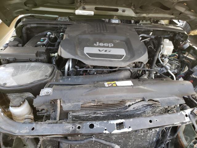 1C4BJWEG6GL233775 - 2016 JEEP WRANGLER U GREEN photo 11