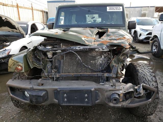 1C4BJWEG6GL233775 - 2016 JEEP WRANGLER U GREEN photo 5