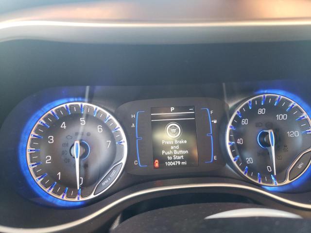 2C4RC1BGXKR531682 - 2019 CHRYSLER PACIFICA T 银色 照片 9