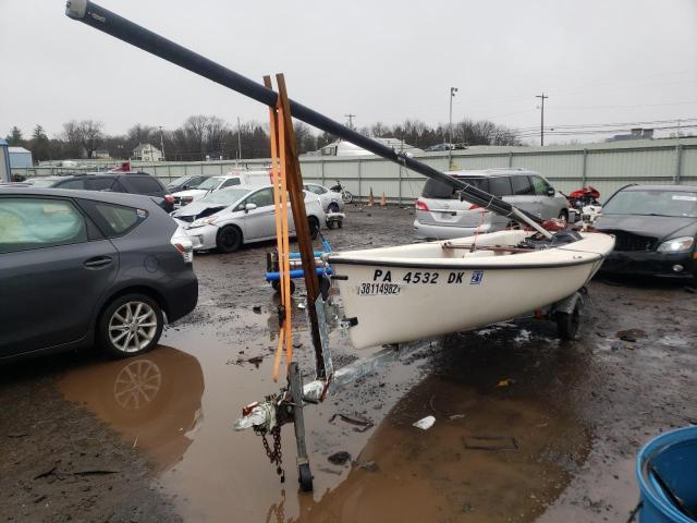 HBY60120M79G - 1979 BOAT SAILBOAT WHITE photo 2