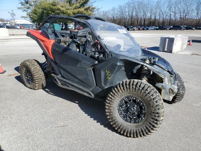 3JBVGAW40LK000033 - 2020 CAN-AM MAVERICK BLACK photo 1