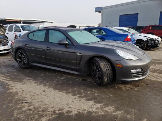 WP0AA2A71DL012560 - 2013 PORSCHE PANAMERA 2 GRAY photo 4