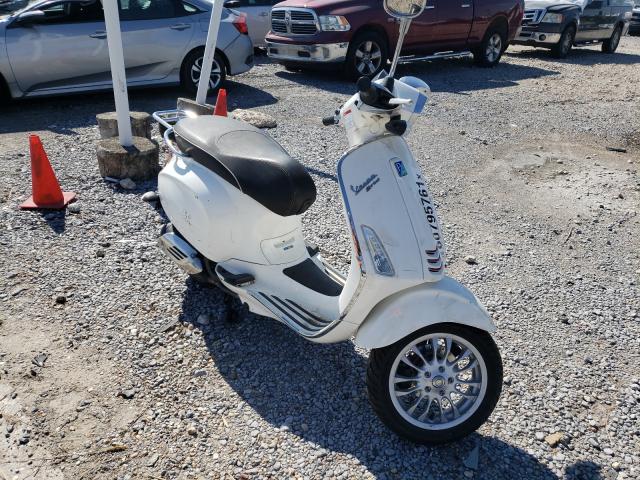 ZAPM818G1F5400113 - 2015 VESPA SPRINT 150 WHITE photo 1