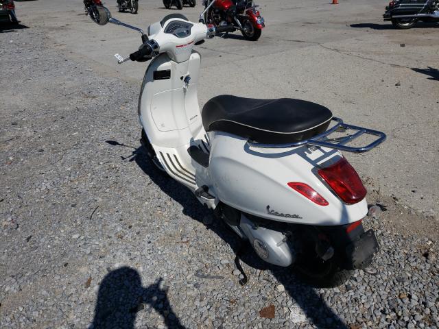 ZAPM818G1F5400113 - 2015 VESPA SPRINT 150 WHITE photo 3