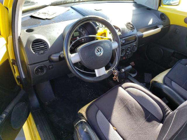 3VWCD21C42M450141 - 2002 VOLKSWAGEN NEW BEETLE YELLOW photo 8