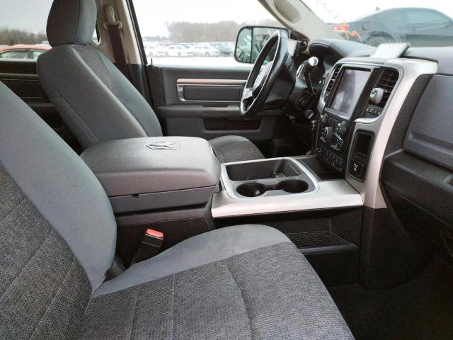 3C63RRHL6JG372453 - 2018 RAM 3500 SLT WHITE photo 5