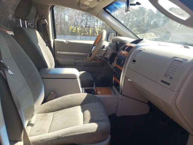 1A8HW58N78F107918 - 2008 CHRYSLER ASPEN LIMI BEIGE photo 5