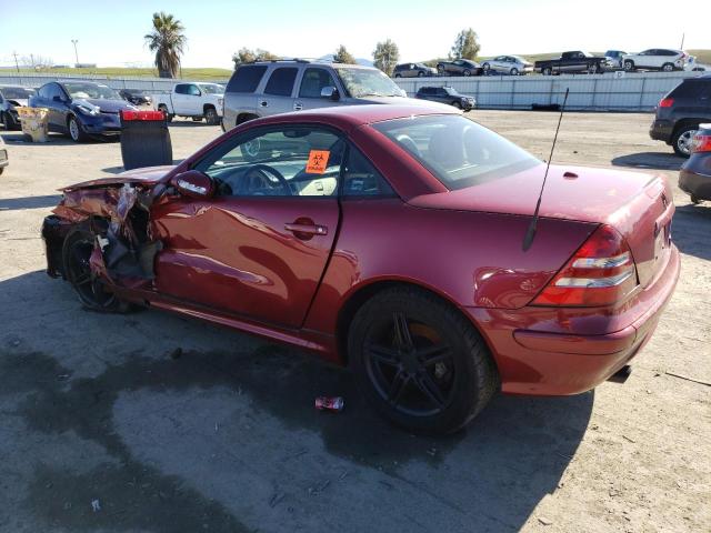 WDBKK65F11F219453 - 2001 MERCEDES-BENZ SLK 320 BURGUNDY photo 2