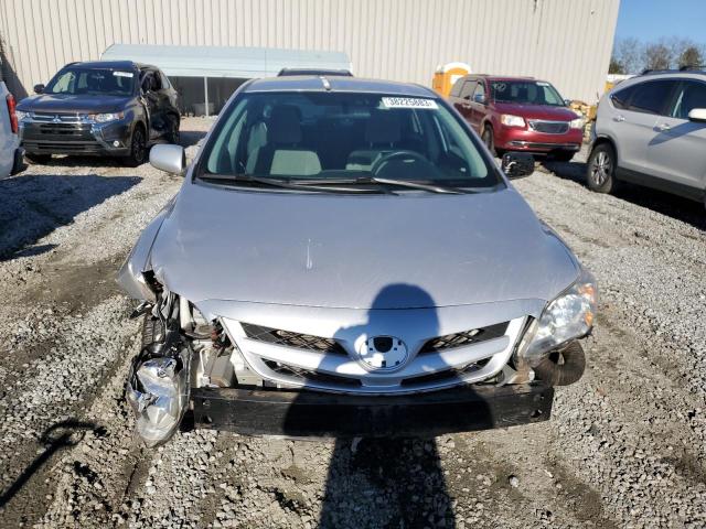 2T1BU4EE7BC667214 - 2011 TOYOTA COROLLA BA 银色 照片 5