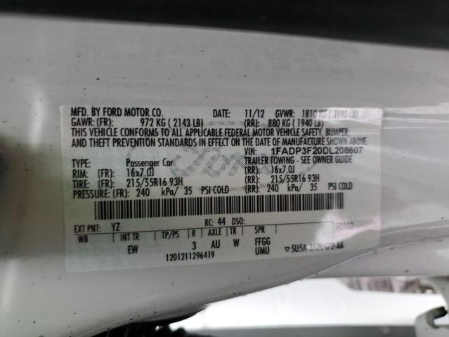 1FADP3F20DL208607 - 2013 FORD FOCUS SE WHITE photo 12