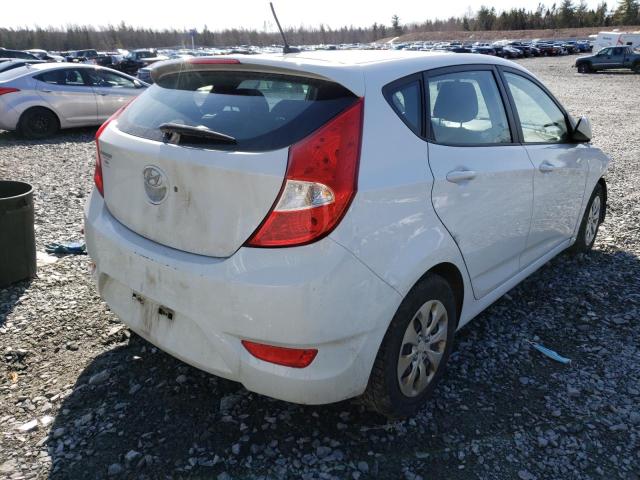 KMHCT5AE2HU371706 - 2017 HYUNDAI ACCENT SE WHITE photo 4