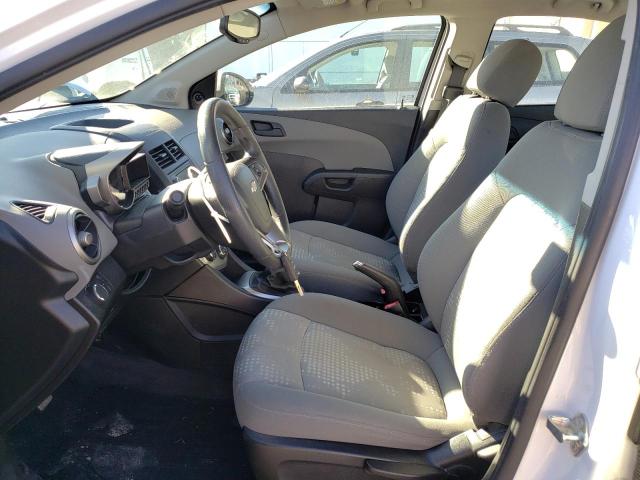 1G1JB5SH4F4115371 - 2015 CHEVROLET SONIC LS WHITE photo 7