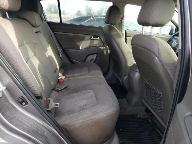 KNDPB3A20C7287670 - 2012 KIA SPORTAGE B GRAY photo 6