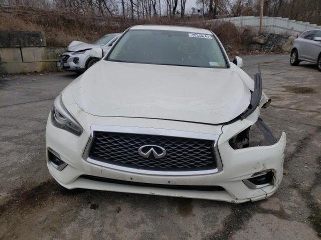 JN1EV7AR1JM439766 - 2018 INFINITI Q50 LUXE WHITE photo 5