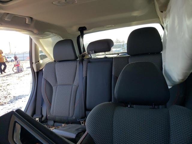 JF2SKAKC8KH400572 - 2019 SUBARU FORESTER S WHITE photo 10