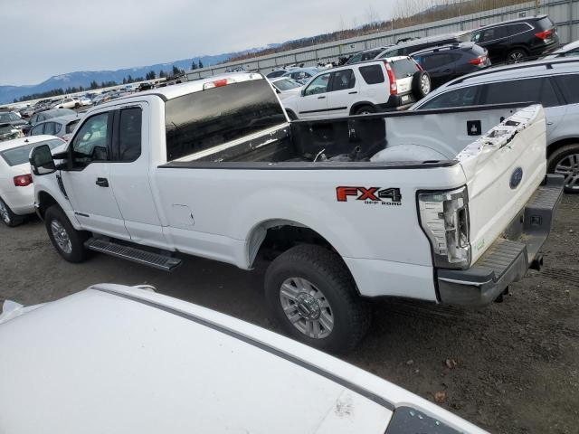 1FT7X2BT9KEE07933 - 2019 FORD F250 SUPER WHITE photo 2