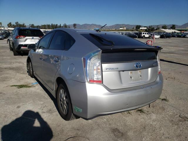 JTDKN3DP5D3033065 - 2013 TOYOTA PRIUS PLUG SILVER photo 2