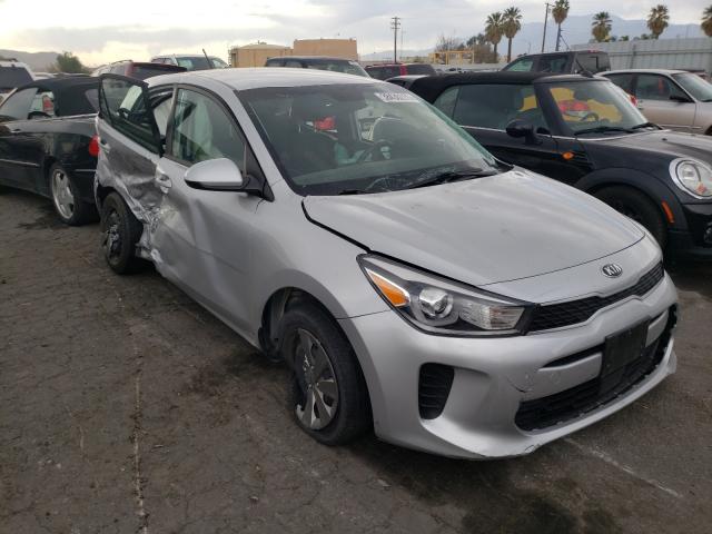 3KPA25AB7KE209709 - 2019 KIA RIO S SILVER photo 1