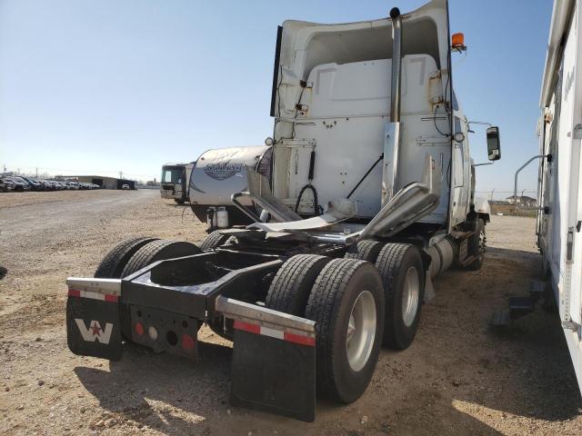 5KJJBHD5XGLHK0424 - 2016 WESTERN STAR/AUTO CAR 5700 XE WHITE photo 4