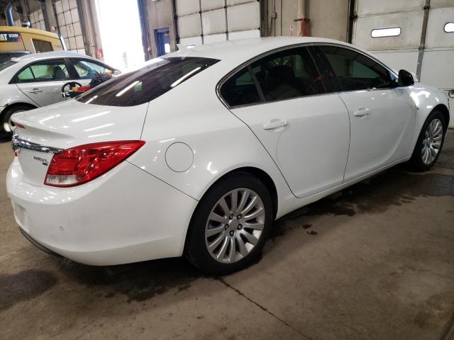 W04GS5EC7B1043914 - 2011 BUICK REGAL CXL WHITE photo 3