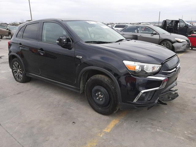 JA4AR3AU9JZ006951 - 2018 MITSUBISHI OUTLANDER შავი ფოტო 4