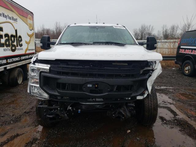 1FD7X2B6XNED57506 - 2022 FORD F250 SUPER WHITE photo 5