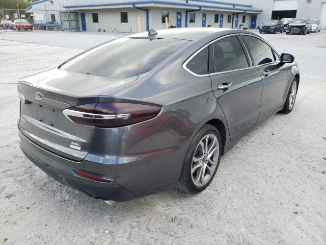 3FA6P0CD9KR150606 - 2019 FORD FUSION SEL GRAY photo 4