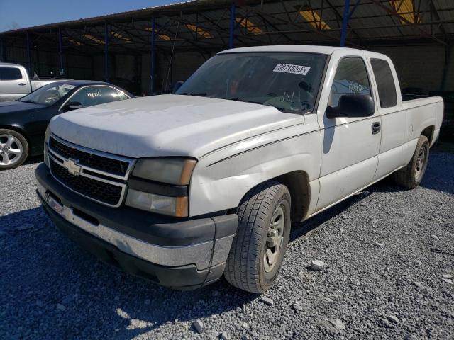 1GCEC19X47Z183525 - 2007 CHEVROLET SILVERADO C1500 CLASSIC  photo 2