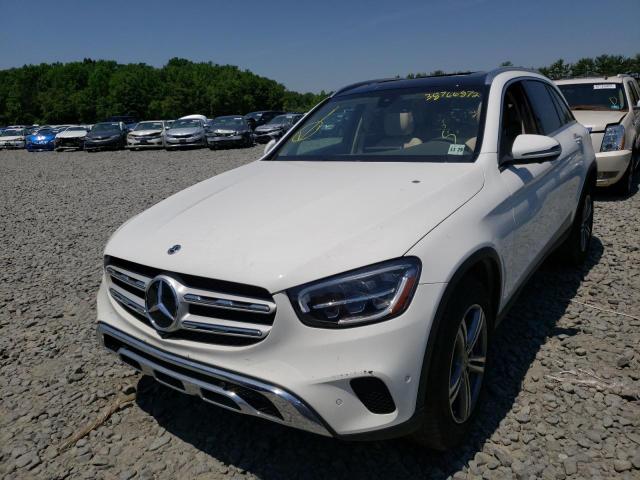 W1N0G8EB4MF882905 - 2021 MERCEDES-BENZ GLC 300 4M WHITE photo 2