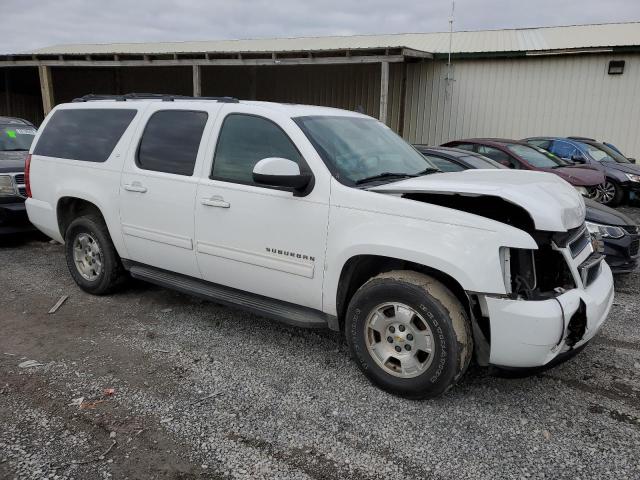 1GNSCJE02BR300546 - 2011 CHEVROLET SUBURBAN C WHITE photo 4