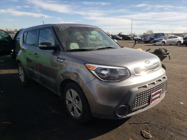 KNDJN2A26G7242102 - 2016 KIA SOUL GRAY photo 1