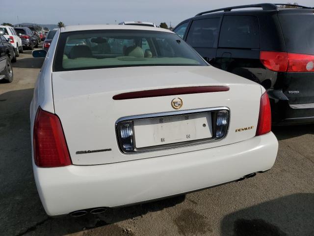 1G6KD54YX3U212639 - 2003 CADILLAC DEVILLE WHITE photo 6