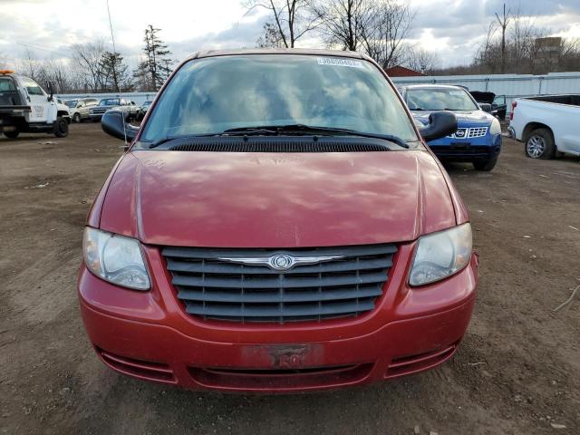 1A4GJ45R97B226704 - 2007 CHRYSLER TOWN & COU RED photo 5