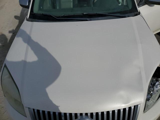 1MEHM42W29G619704 - 2009 MERCURY SABLE PREM WHITE photo 11